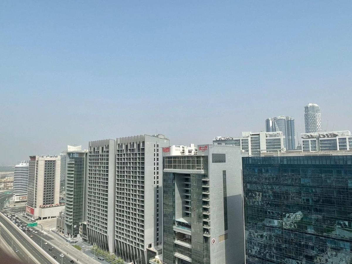 Апартаменты Magnificent - Damac Distinction Downtown Дубай Экстерьер фото
