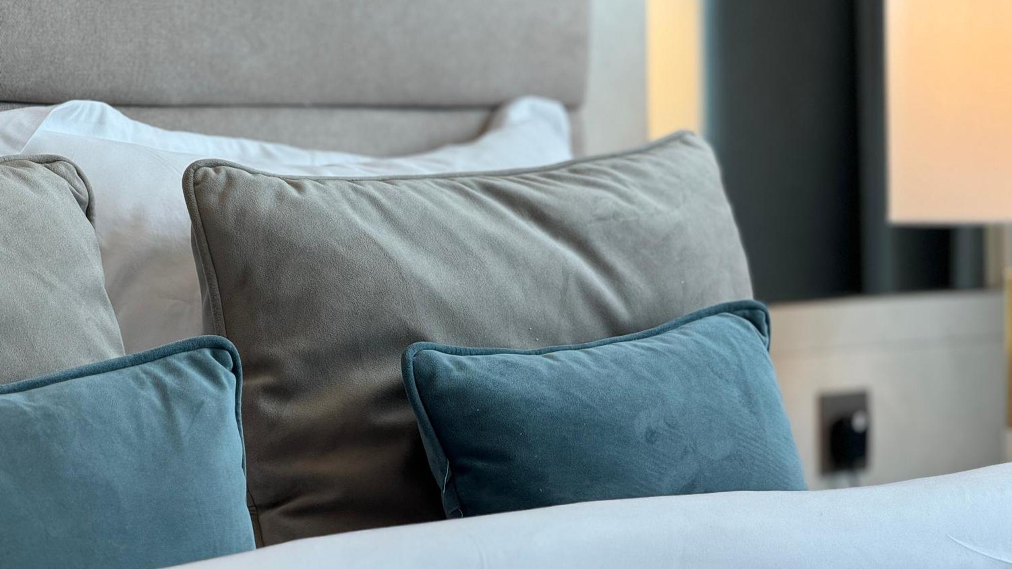 Апартаменты Magnificent - Damac Distinction Downtown Дубай Экстерьер фото