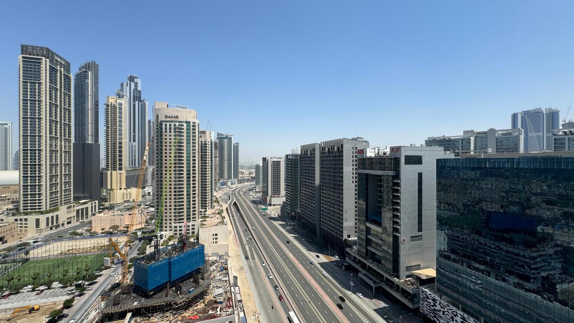 Апартаменты Magnificent - Damac Distinction Downtown Дубай Экстерьер фото